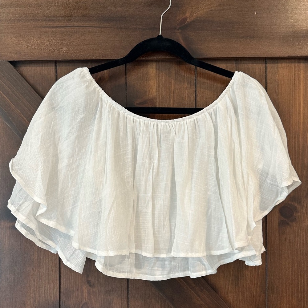 White Off-Shoulder Ruffle Shirt and Pant Set Vacation Spring Break! - Picture 3 of 5